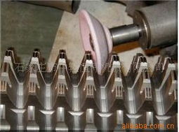 中國輕工業(yè)機械石家莊公司齒輪加工機床與機械配件加工產(chǎn)品概覽